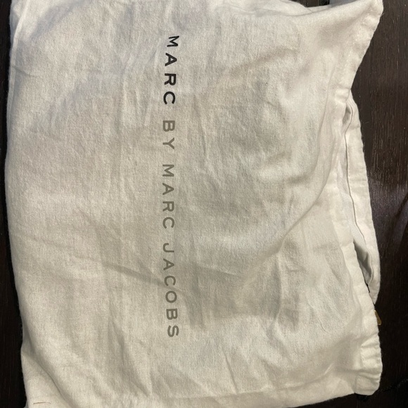 Marc by Marc Jacobs black leather bag with duster - Picture 3 of 5